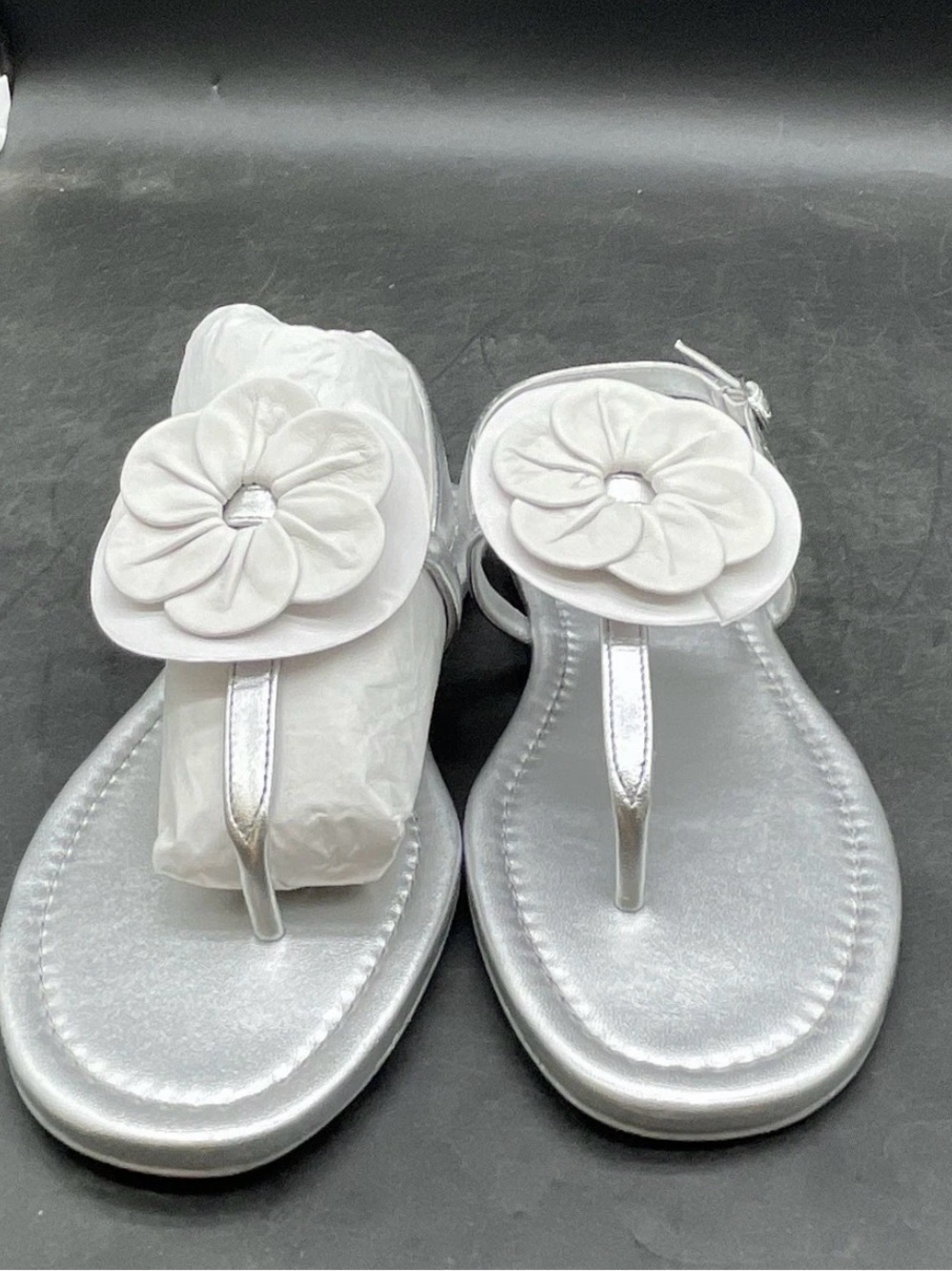 Stuart Weitzman Sandy Liang Flower Sandals Silver Women's US 6B NWOT